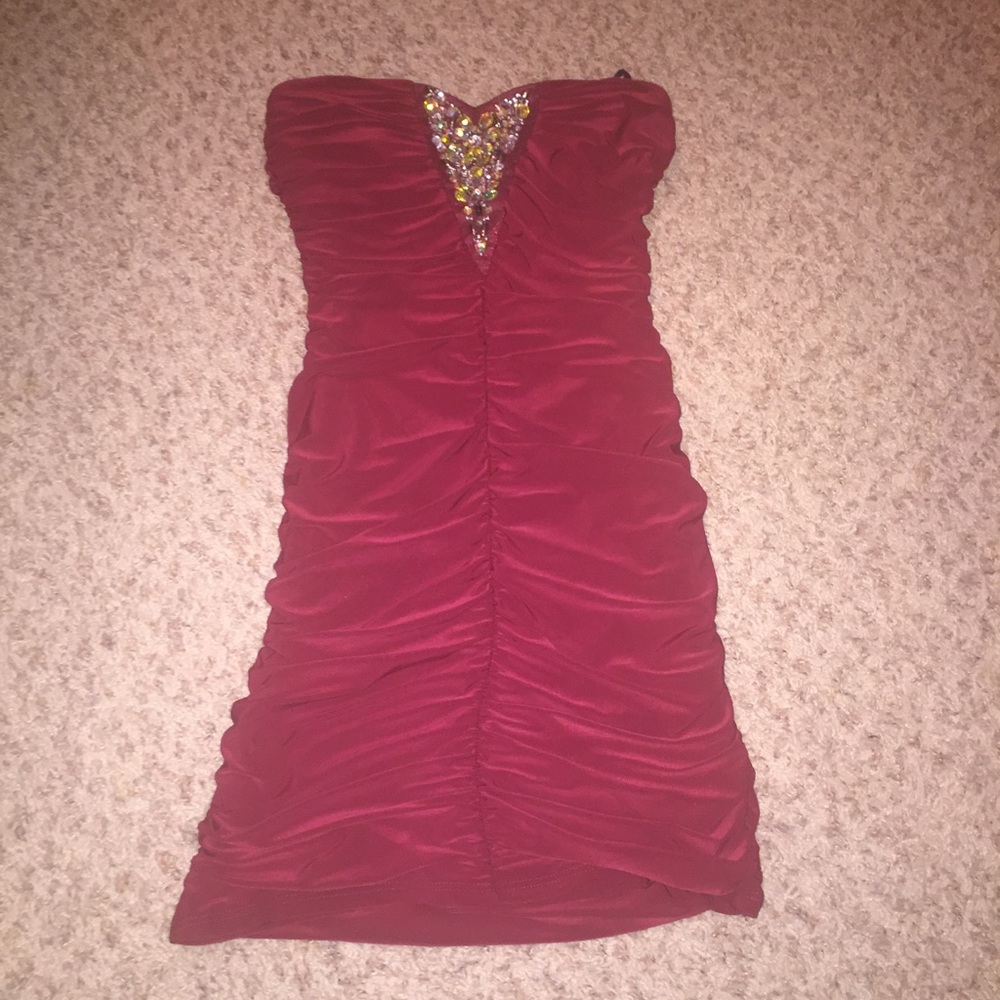 Red strapless dress